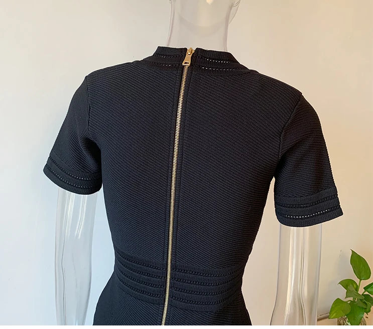 V Neck Knit Short Sleeve Black Sheath Dress With Elastic