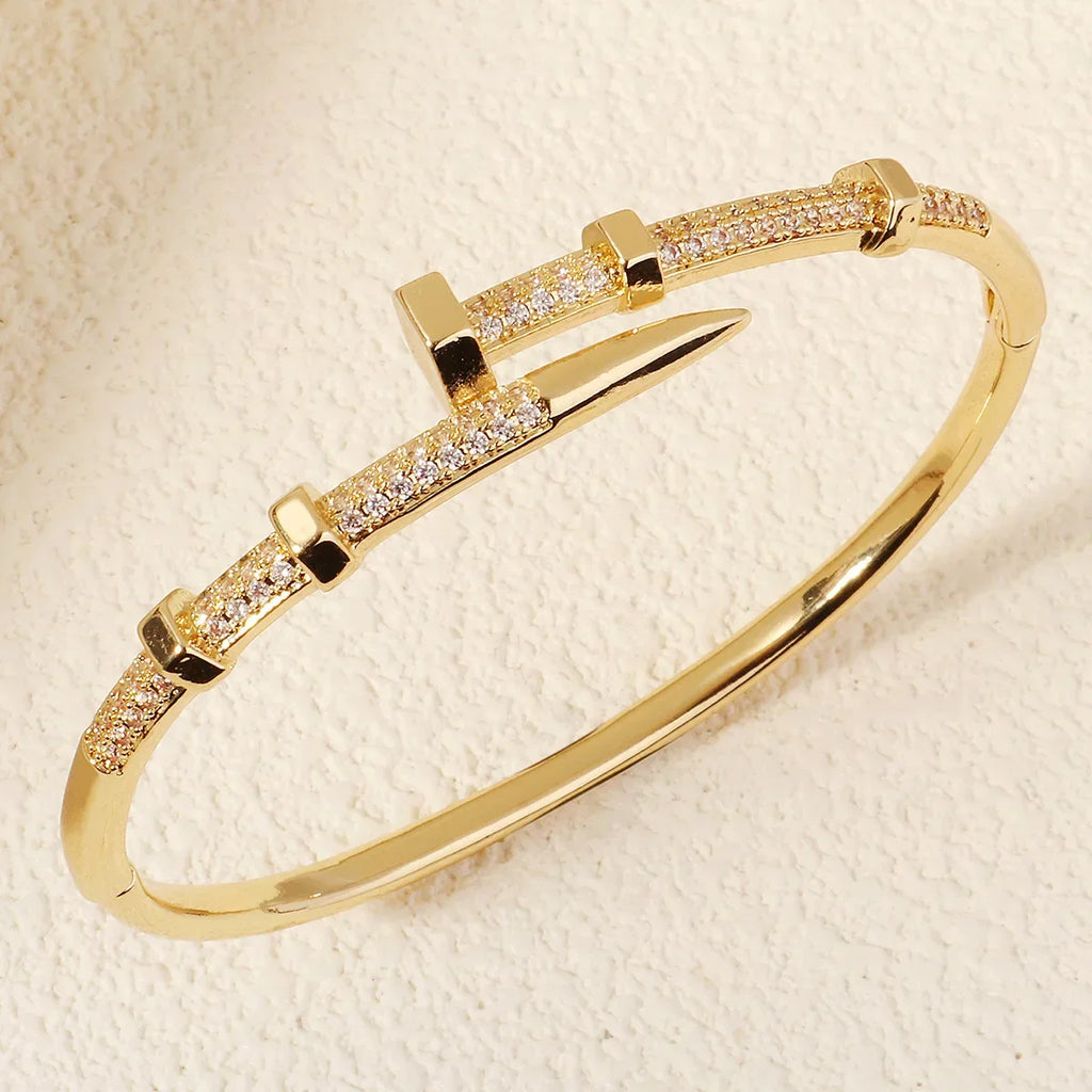 Trendy Zircon Screw Bracelet for Women - Elegant Everyday Jewelry and Festive Gift