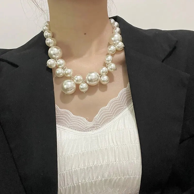 Elegant Imitation Pearl Choker Necklace for Women Perfect for Weddings Parties and Gifts