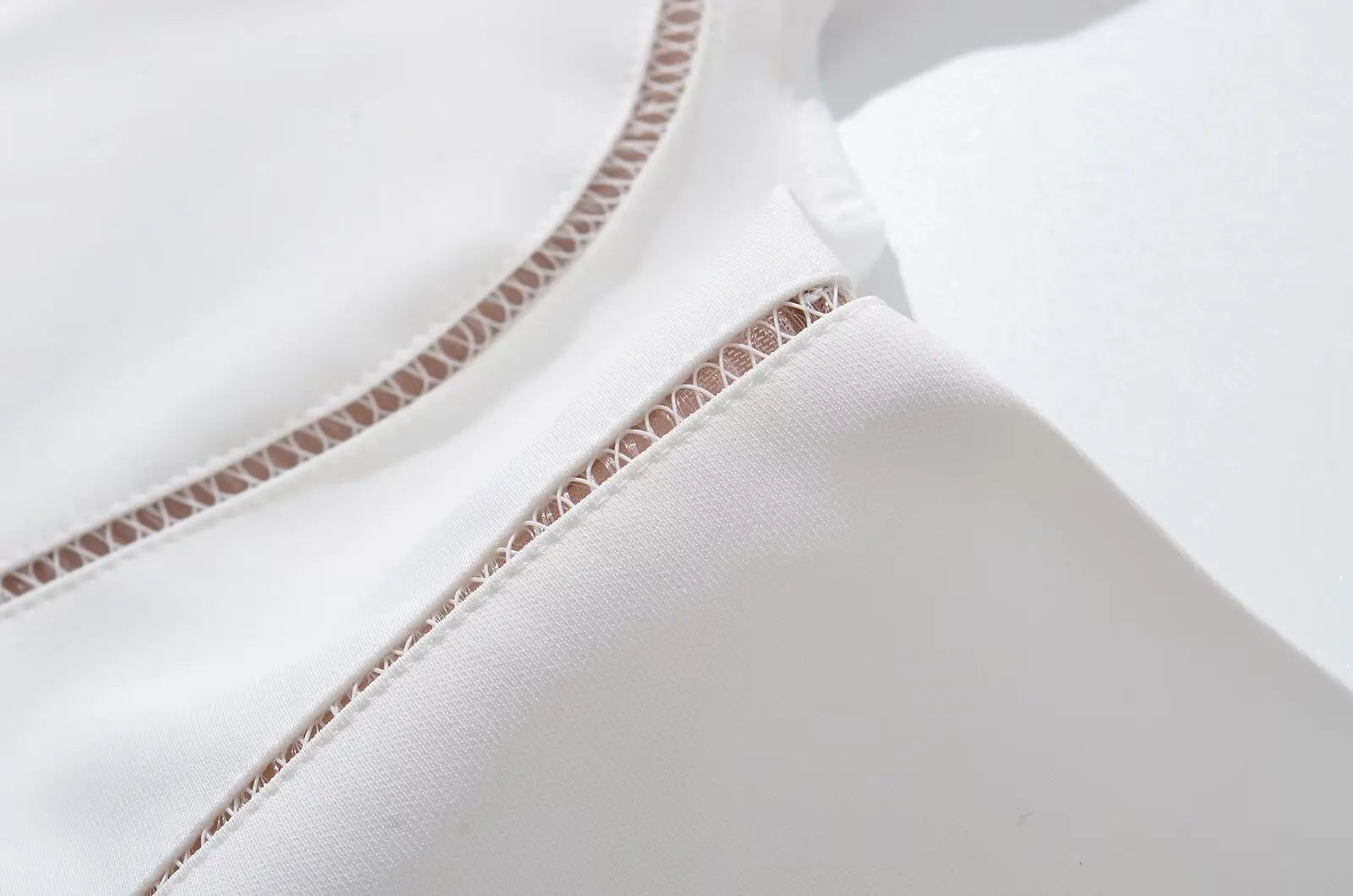 Elegant Halter Neck Backless Mesh Dress For Evening