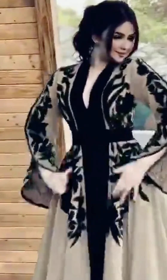 Muslim Maxi Dress With Flared Sleeves And V Neck For Women