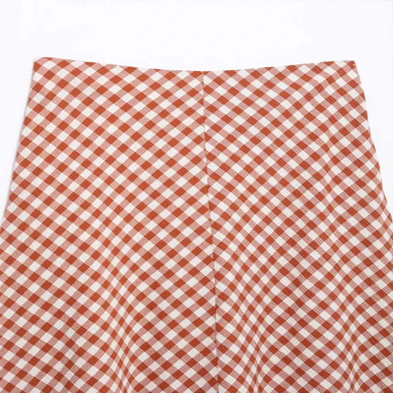 Women's Plaid Halter Crop Top with Backless Design and High Waist Vintage Maze Pattern Skirt Set