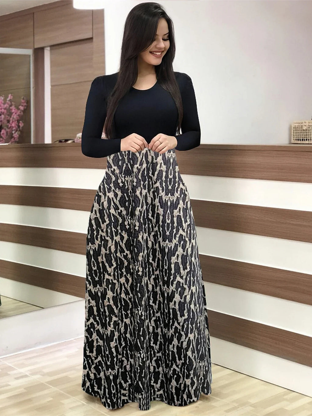 Leopard Print Crew Neck Maxi Dress With Long Sleeves