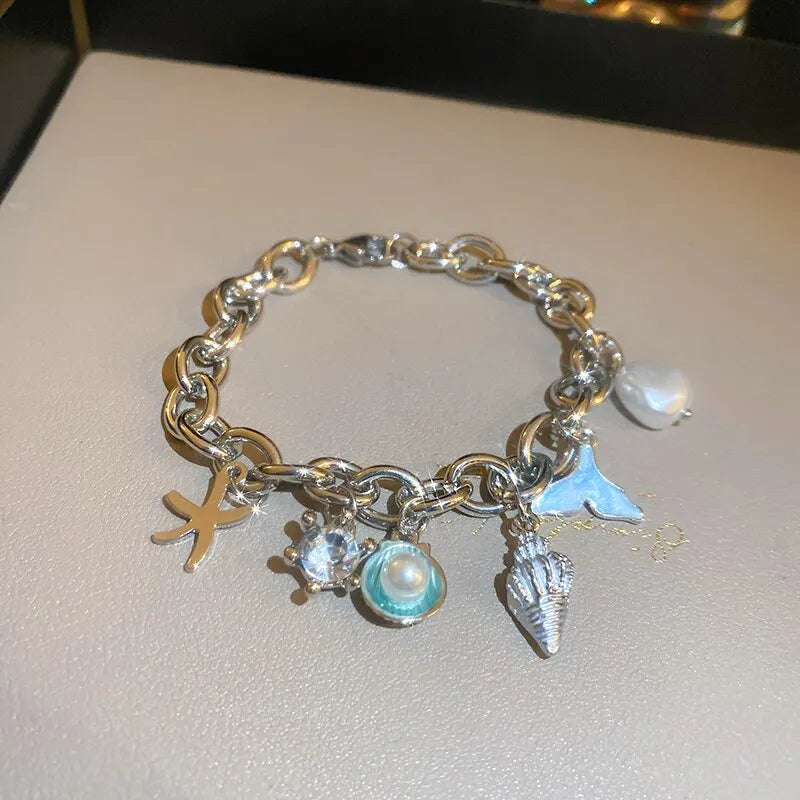 Starfish Shell Conch Bracelet with Imitation Pearl and Gold Color Chain for Women Ocean Inspired Summer Beach Jewelry