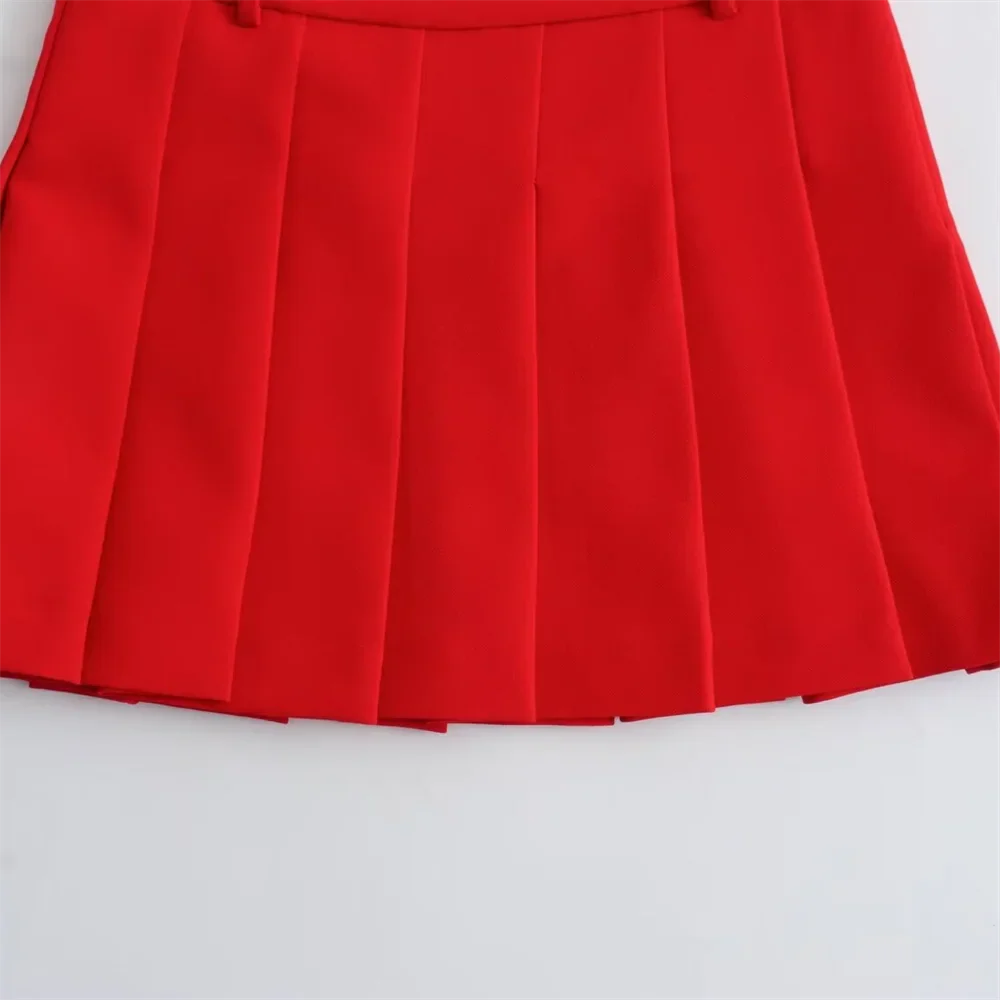 Women's Fashion Elegant Commuting Two-Piece Set Featuring Tailored Tight Suit Coat and Wide Pleated Short Skirt