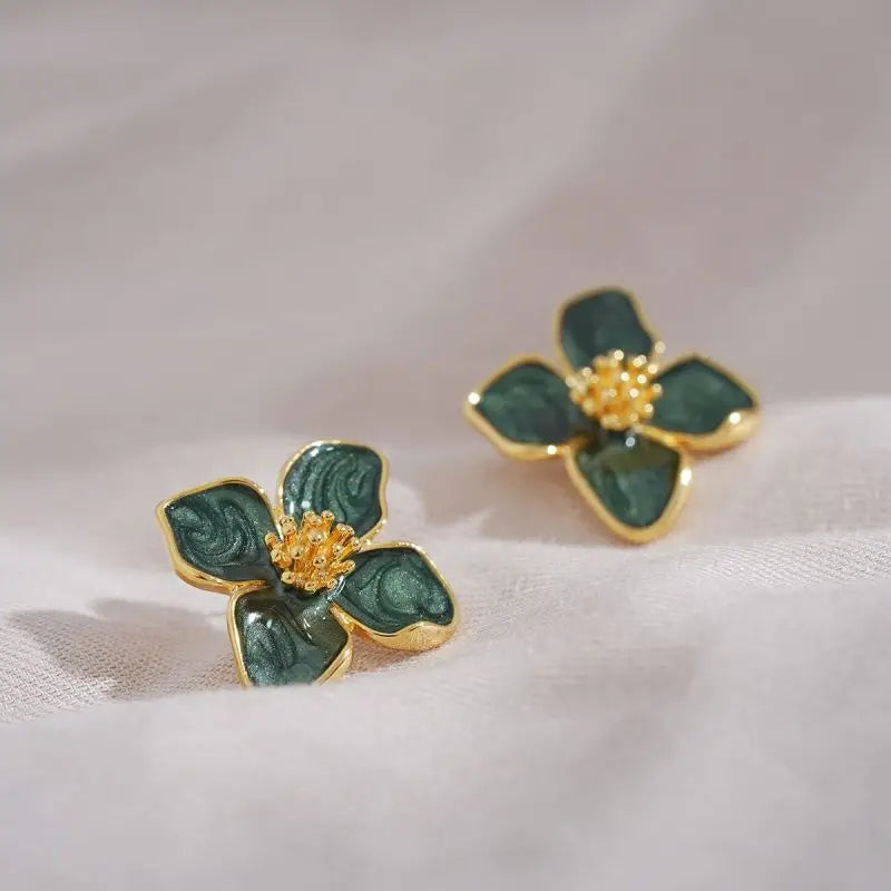Vintage Flower Stud Earrings for Women Multi-Colored Fashion Jewelry Perfect for Parties and Weddings