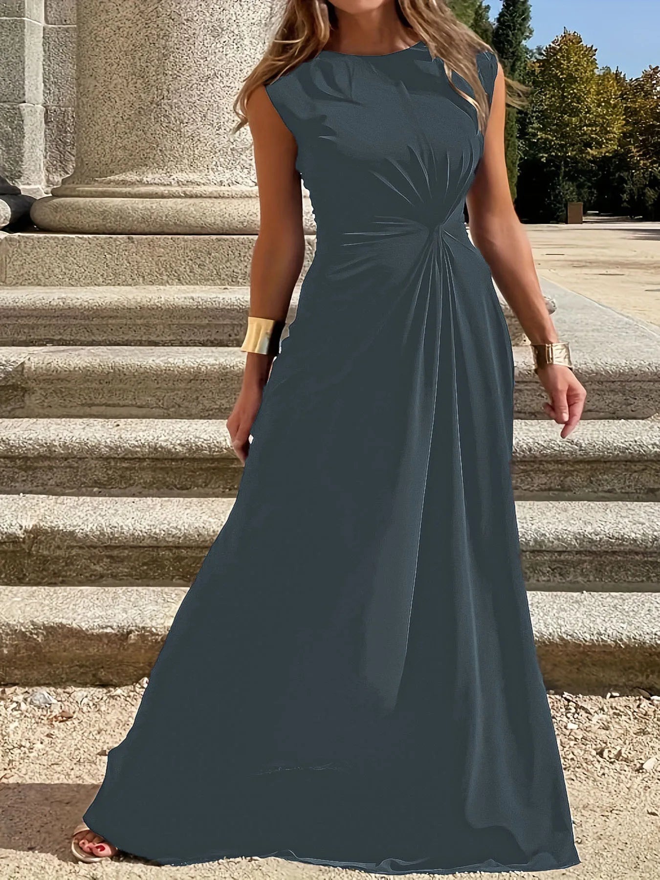 Casual Outing Dress With Round Neck For Everyday Wear