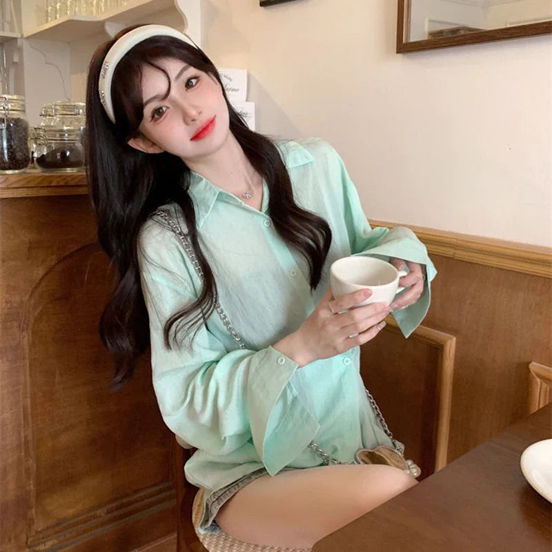 Purple Sunscreen Long Sleeve Shirt for Women Lightweight Single Breasted Loose Casual Blouse with Turn Down Collar