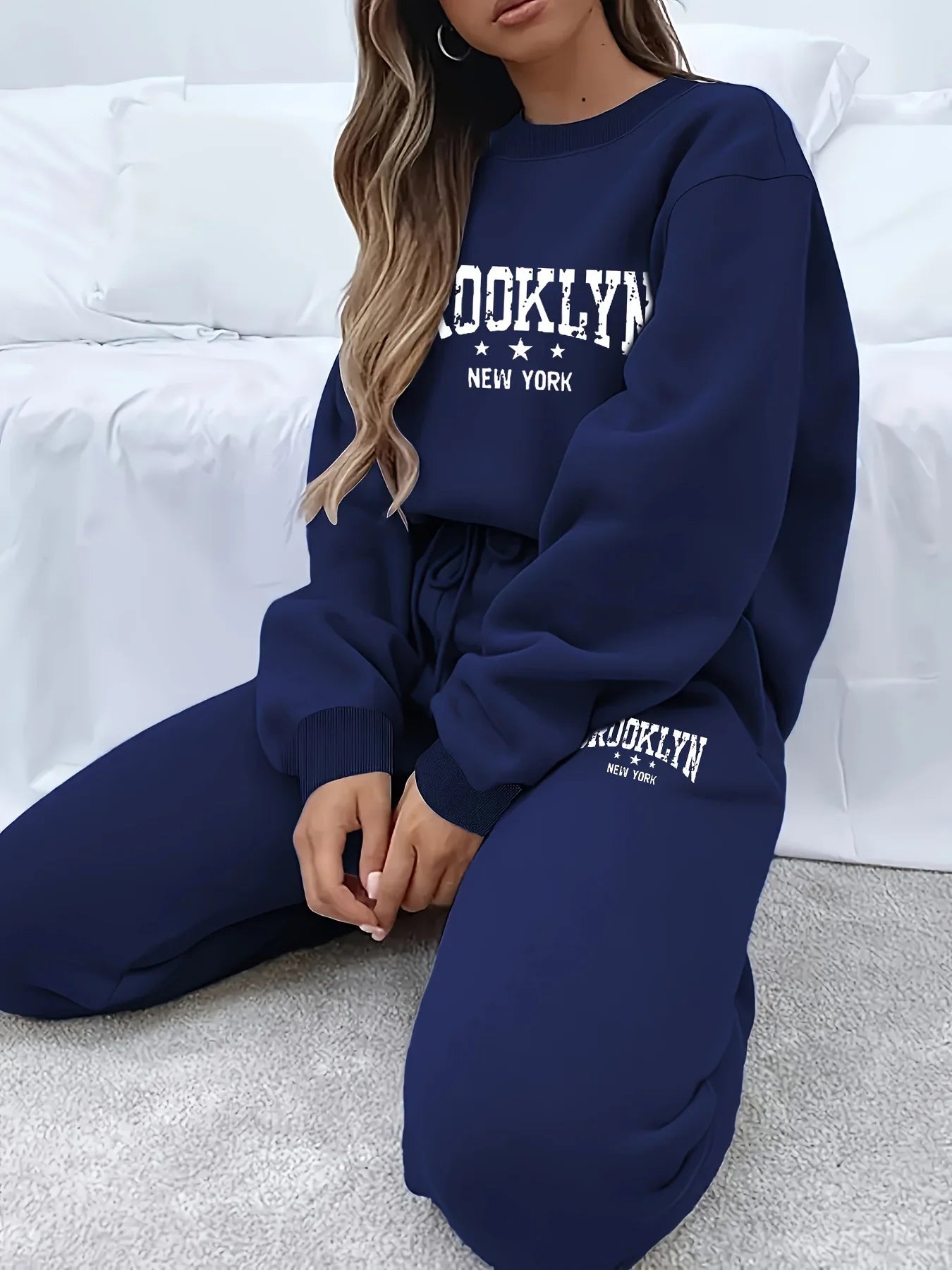 Autumn Winter Women's Casual Hoodie and Pants Set Plush Streetwear Comfortable Fashion Outfit