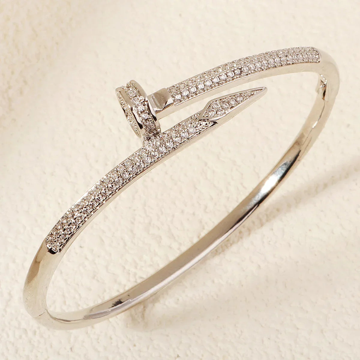 Trendy Zircon Screw Bracelet for Women - Elegant Everyday Jewelry and Festive Gift