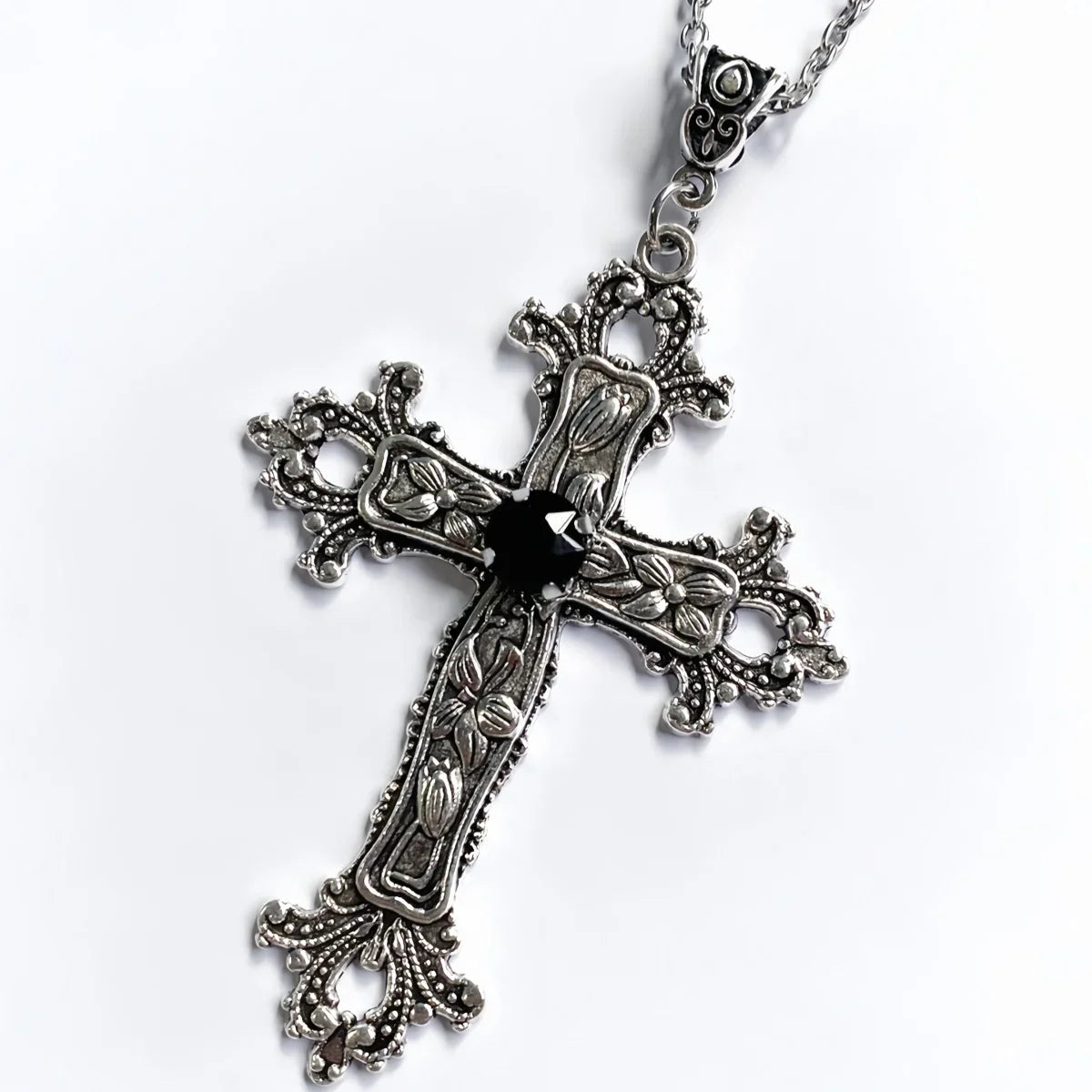 Y2K Punk Crystal Cross Pendant Necklace for Gothic Aesthetic Style