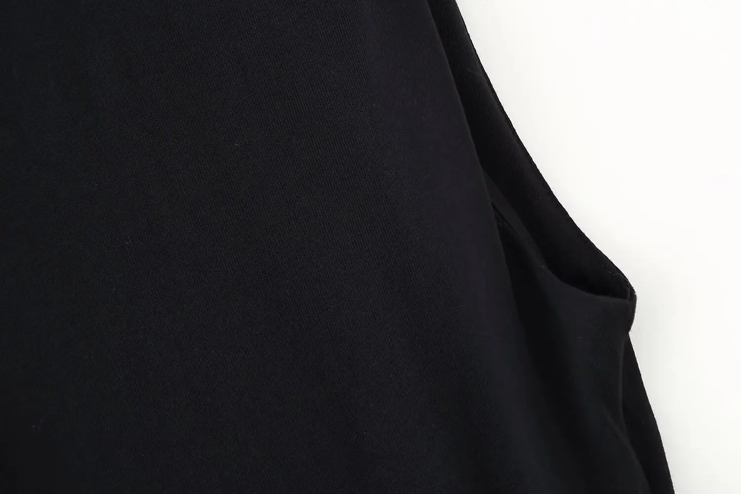 High Waist Pleated Dress With Belt Round Neck Sleeveless