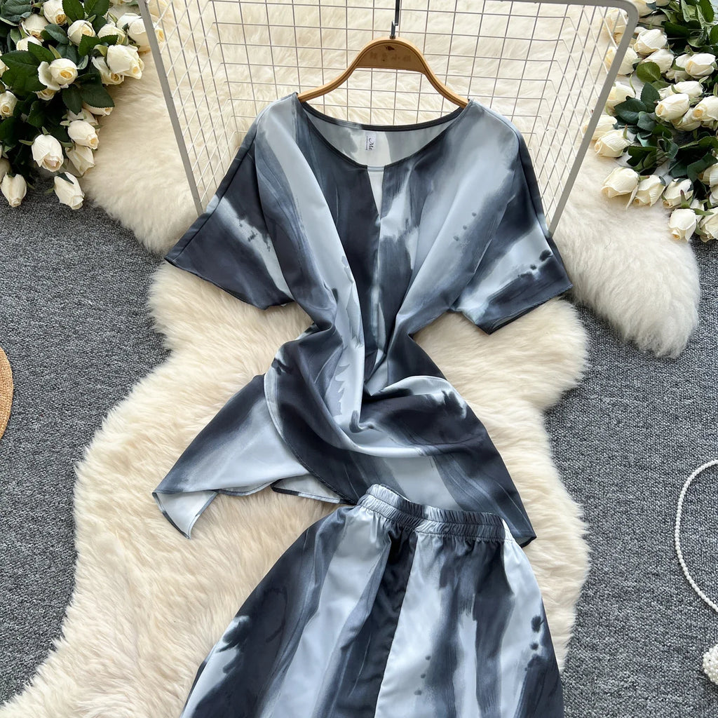 Printed Women Summer Fashion Two Piece Set with Short Sleeve Top and Wide Leg Long Pants for Casual Streetwear Outfits