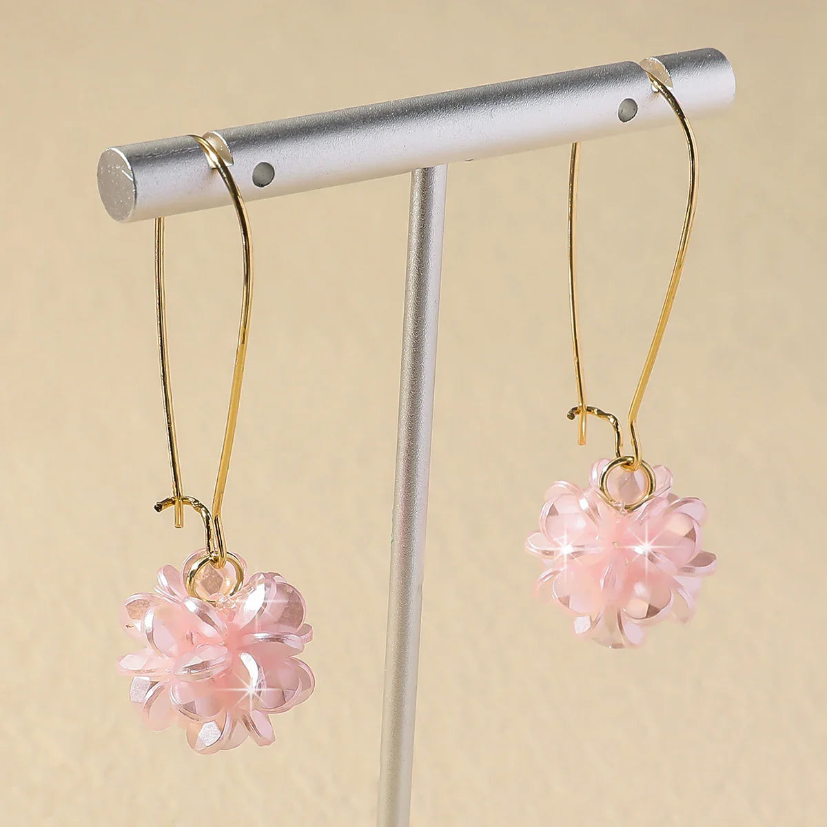 2PC Women's Fashion Pearl Petal Ball Earrings for Outdoor Travel and Party Events