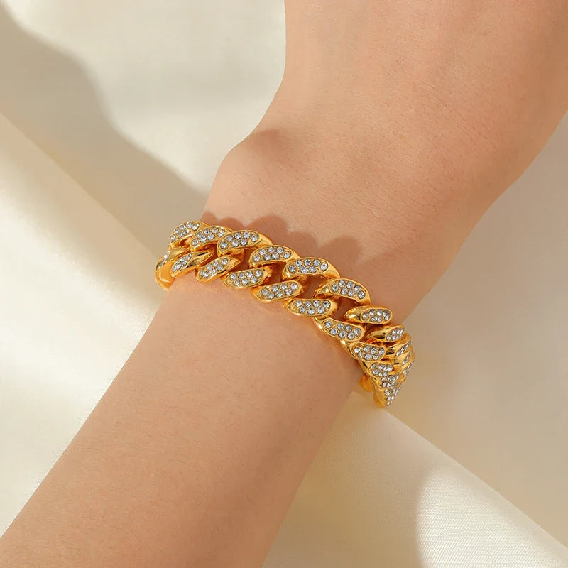 Gold Color Cuban Chain Bracelet for Women and Men - Trendy Waterproof Stainless Steel Wrist Chain Jewelry Gift for Parties