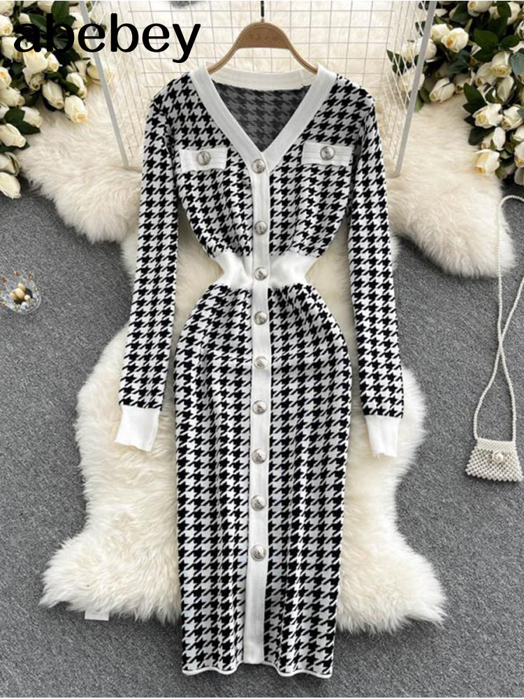 Knitted Bodycon Dress With Long Sleeve V Neck Elastic Fit