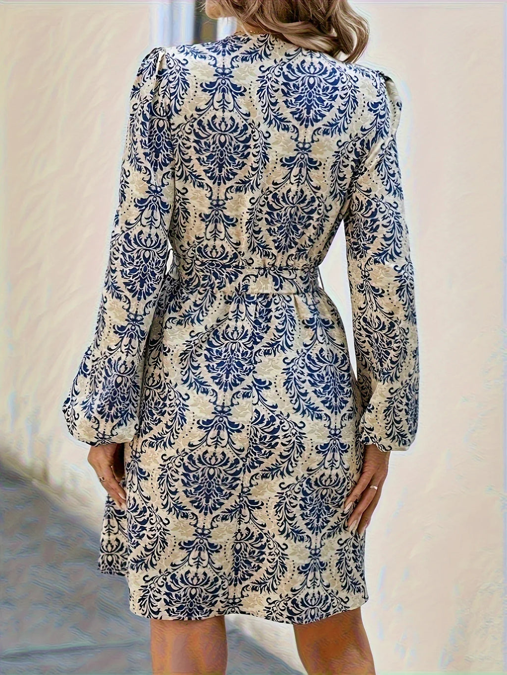 Paisley Print Belted Knee Length Vneck Dress for Spring