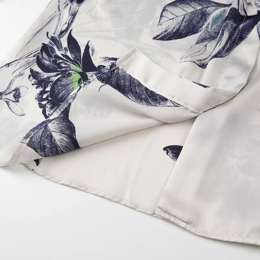 Women's Bow Tie Printed Blouse with Polo Collar Long Sleeve Single Breasted Vintage Loose Fit Elegant Shirt Top