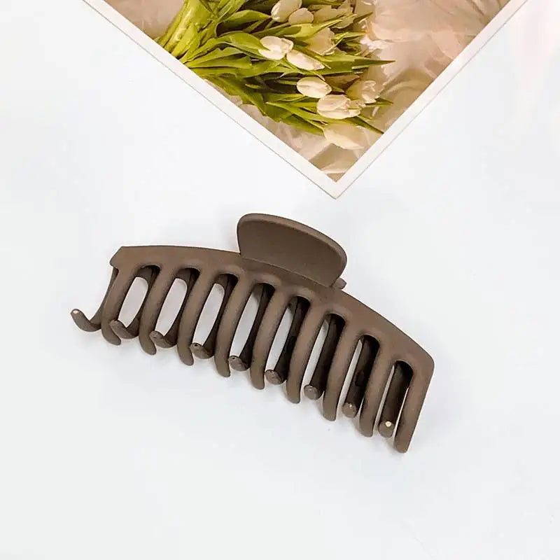 Solid Color Acrylic Wave Hair Claws for Women Versatile Shark Clip Hair Accessories