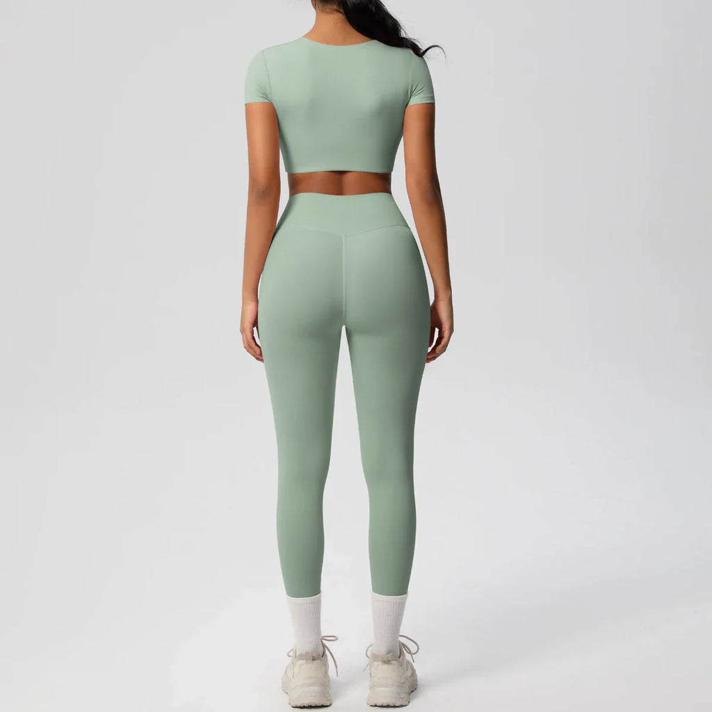 Yoga Set for Women Fitness Sportswear with Short Sleeve Top and High Waist Leggings