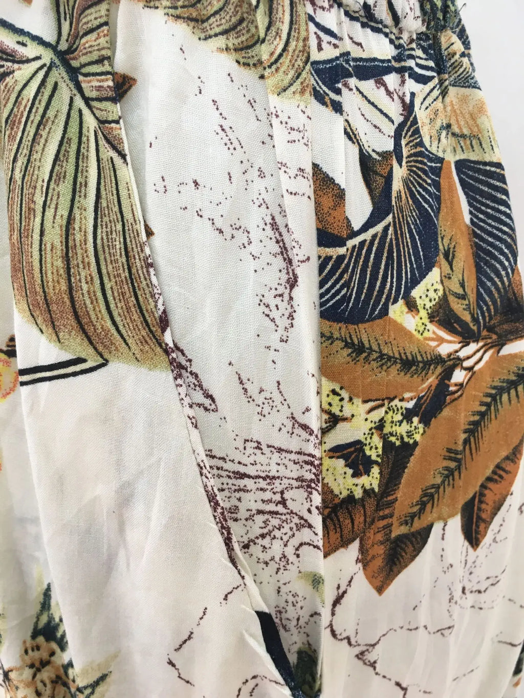 Women's Spring Summer Camisole Jumpsuit with Cross-Back Lace-Up Design and Sexy V-Neck Printed Romper