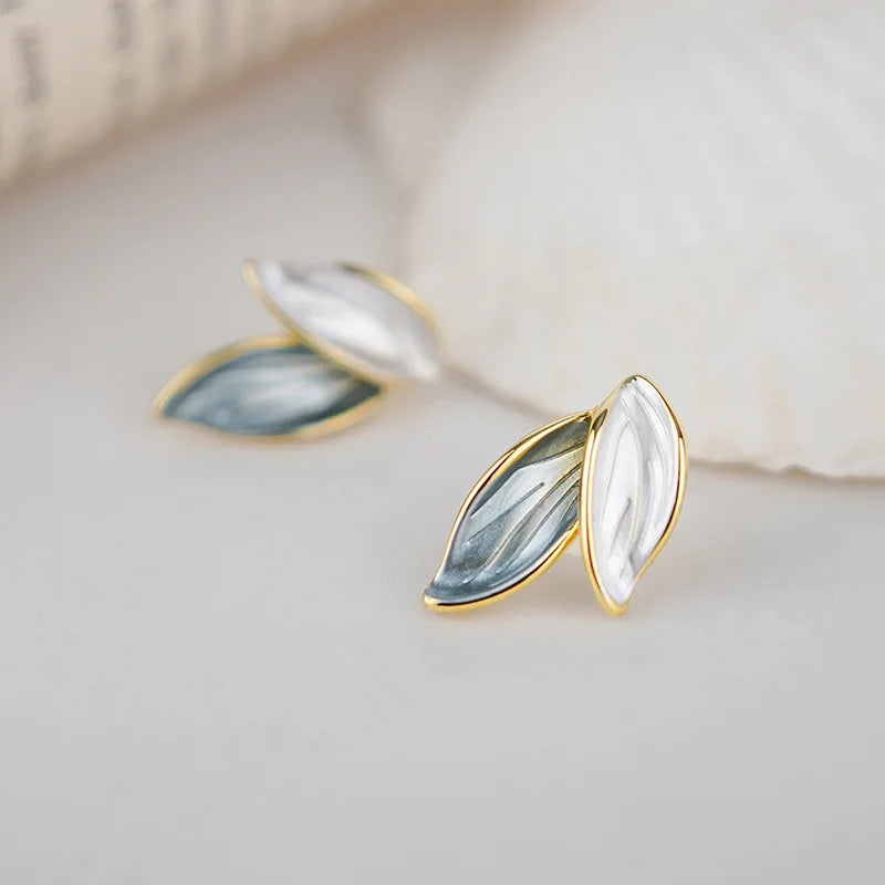 Sweet Leaf Stud Earrings for Women Fresh Blue and White Plant Ear Studs Elegant Jewelry Gift