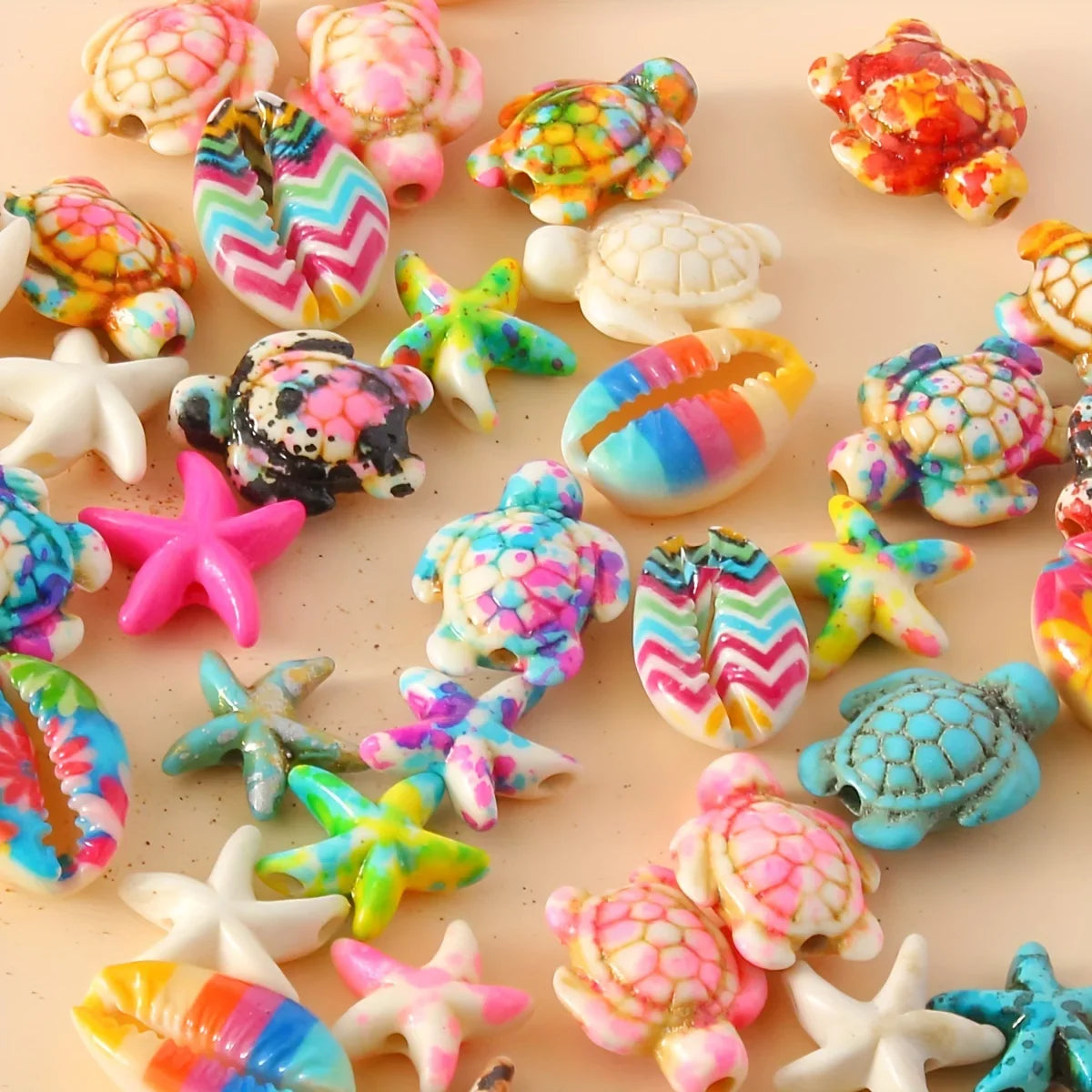 28pcs Ocean-Themed DIY Bead Kit for Bracelet, Necklace and Ankle Chain Accessories with Sea Turtle, Starfish and Shell Charms