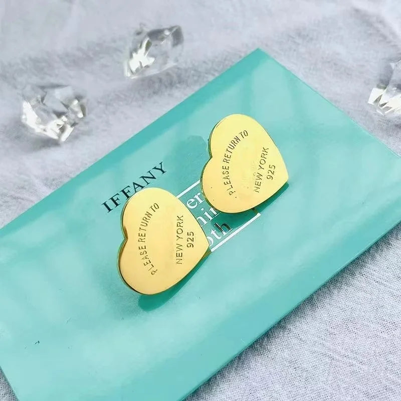 Anti-Allergic Titanium Steel Heart Stud Earrings for Everyday Wear