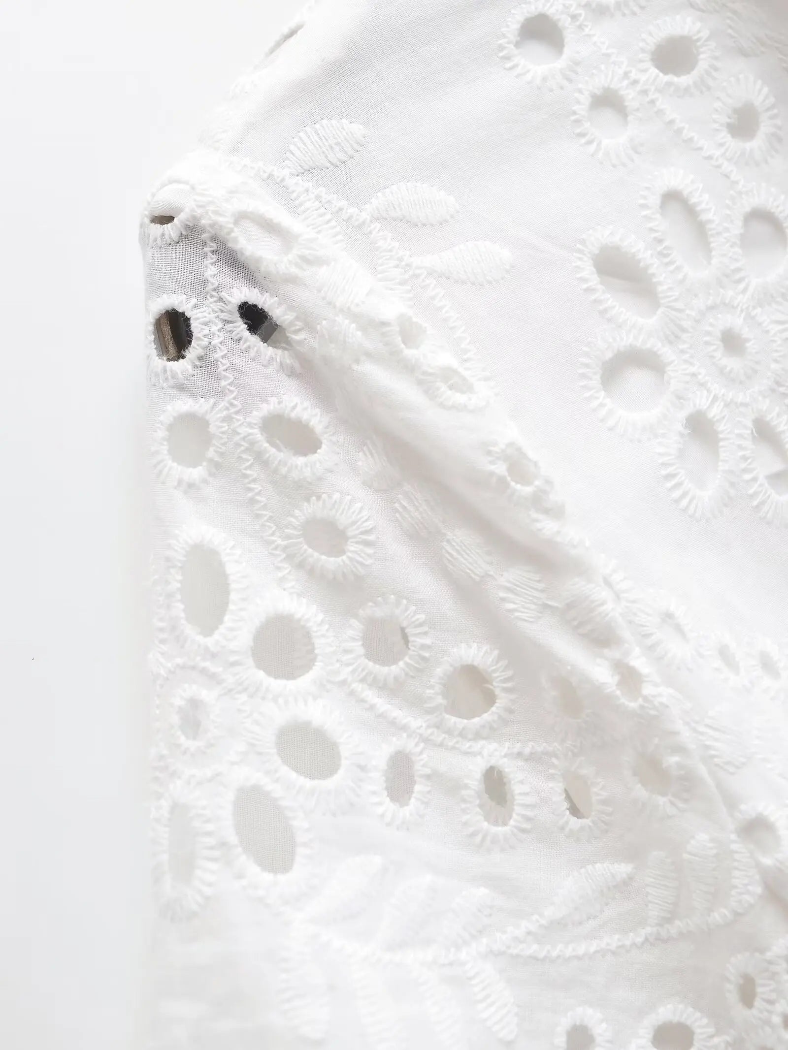 Elegant Eyelet Midi Dress With Belt Tie Short Sleeve