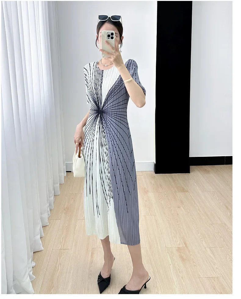 Women Pleated Dress Black White Print O Neck Short Sleeve
