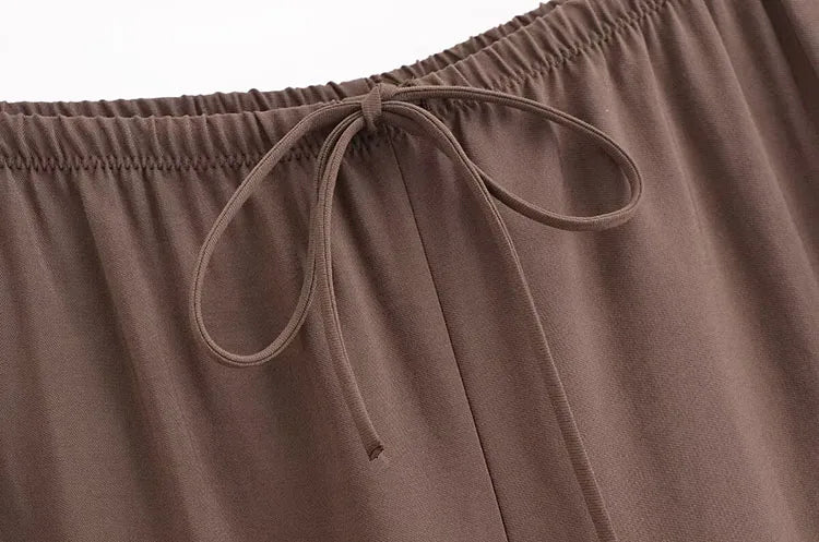 Flowing Two Piece Outfit for Women with Strapless Top and Drawstring Trousers