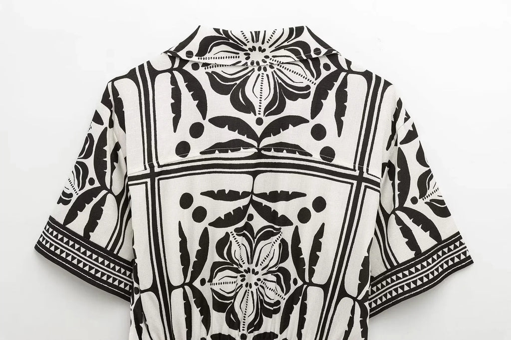 Slim Fit Printed Cuban Collar Jumpsuit Shorts for Women Casual Vacation Style Summer Wear