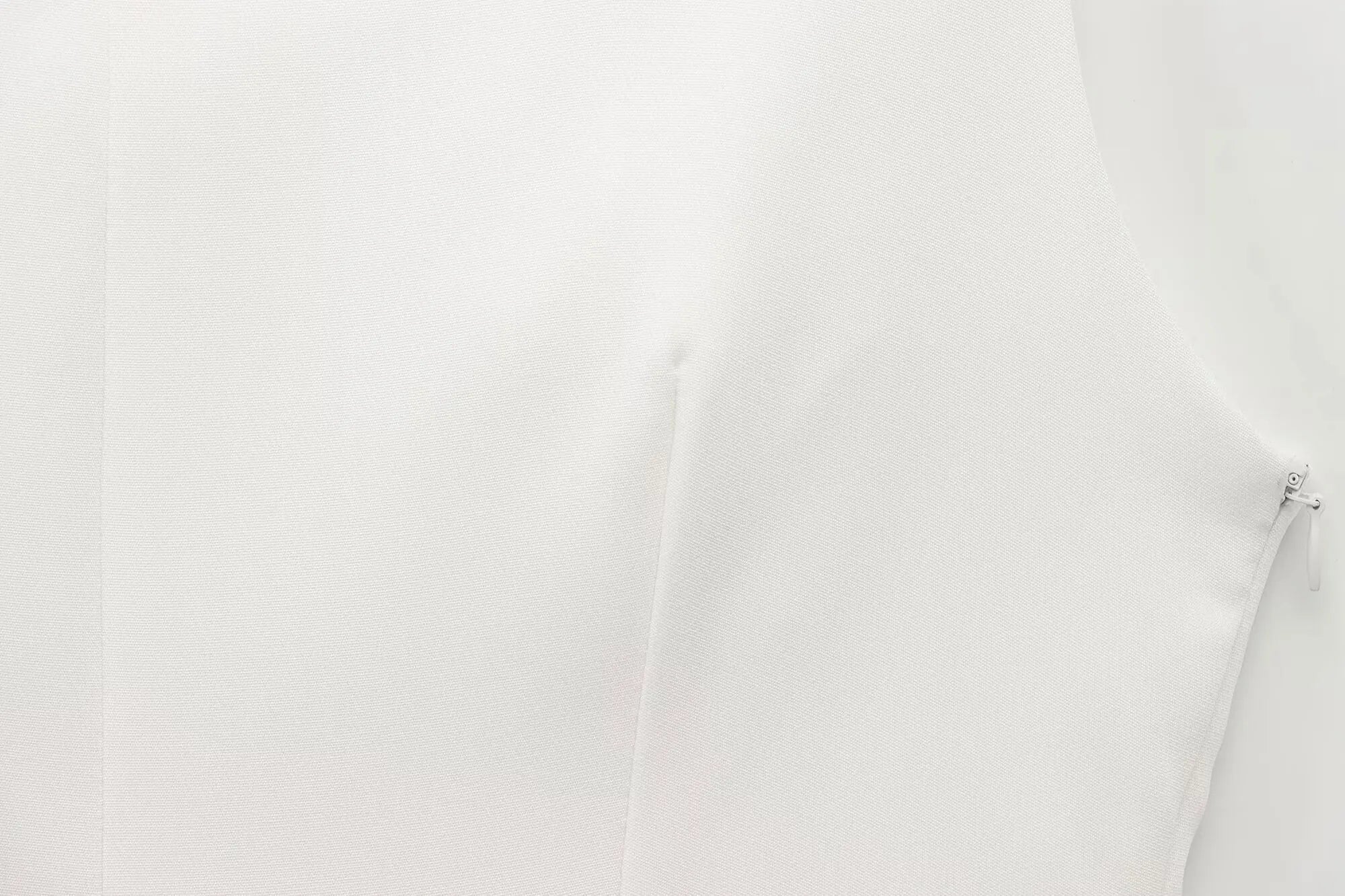 Elegant Womens Sleeveless Solid Mini Dress With Pleated Hem