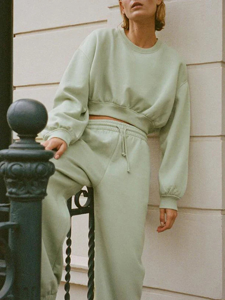 Women's Casual Sweater Pants Suit for Fall and Winter Elegant Sportswear Set