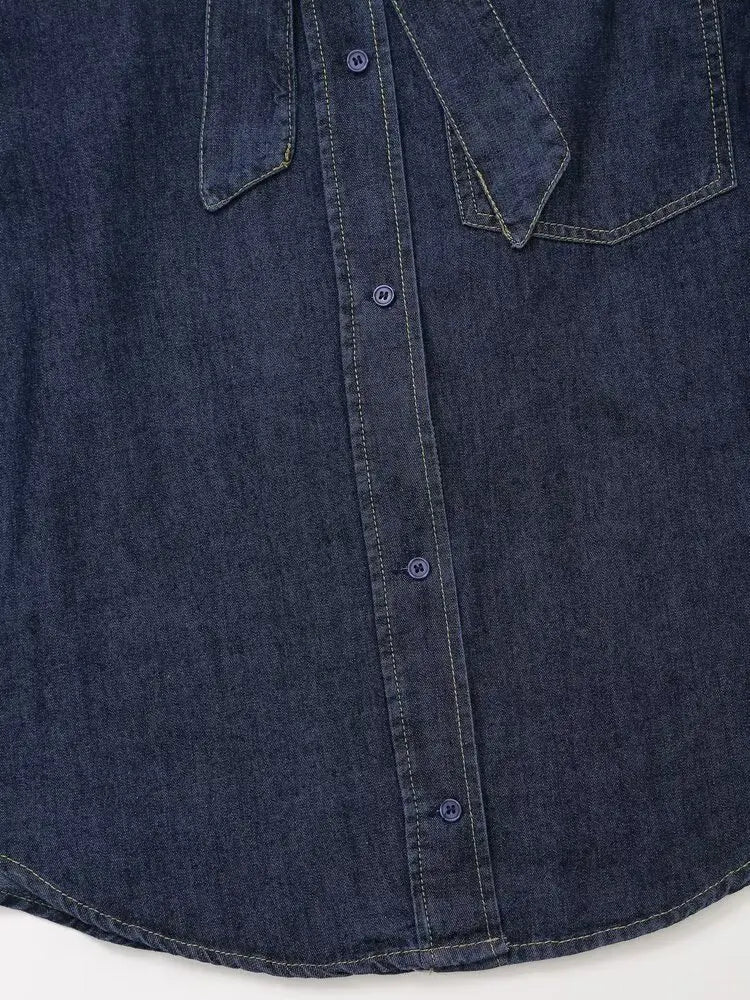 Women's Retro Long Sleeve Denim Shirt with French Bow Lapel Single Breasted Pocket Casual Cardigan for Fall and Winter Fashion