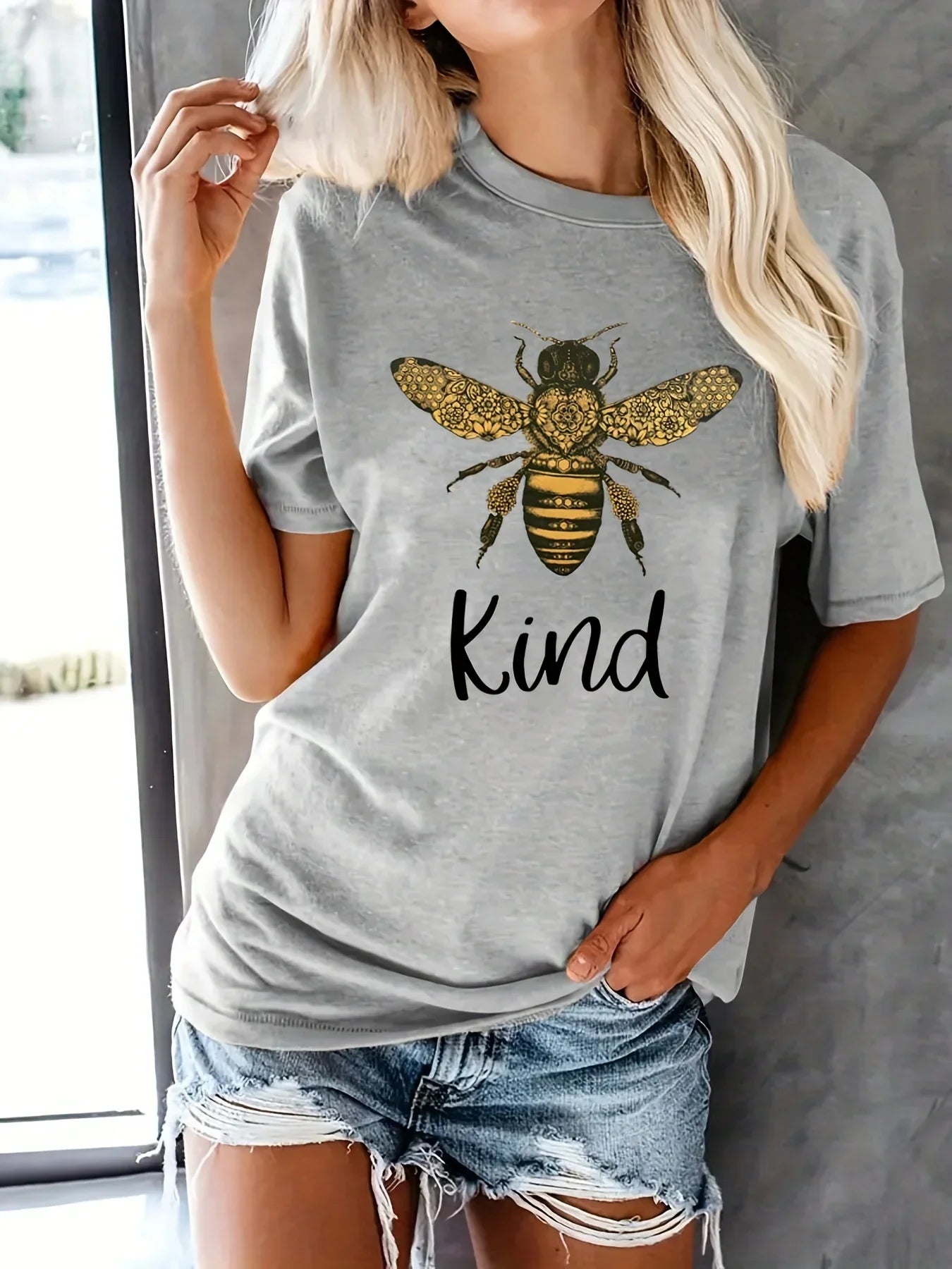 Bee Kind Graphic T-Shirt for Women, Short Sleeve Casual Crew Neck Summer Top
