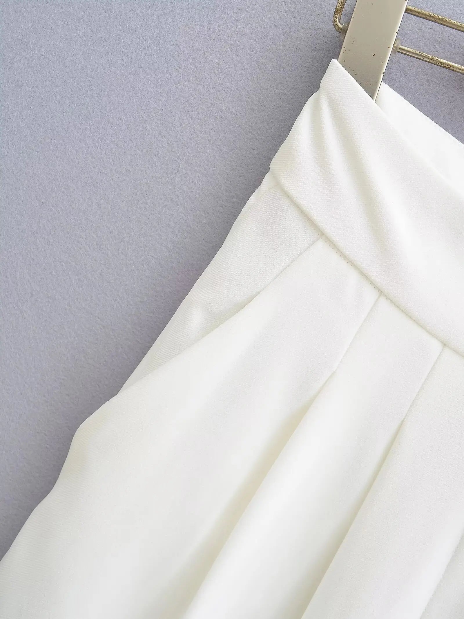 Summer Women's Casual Two-Piece Suit with Lace-Up Tank Top and Pleated Loose Trousers