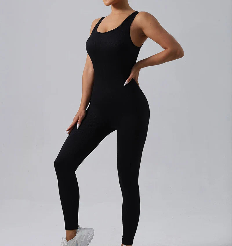 Seamless High Stretch Yoga Jumpsuit for Women Lightweight Breathable Fitness Activewear with Contouring Design and Moisture Wicking Fabric
