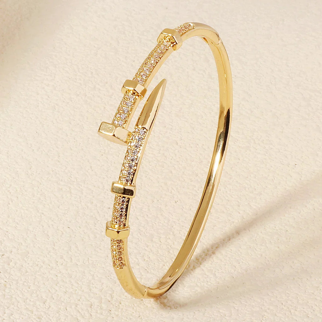 Trendy Zircon Screw Bracelet for Women - Elegant Everyday Jewelry and Festive Gift