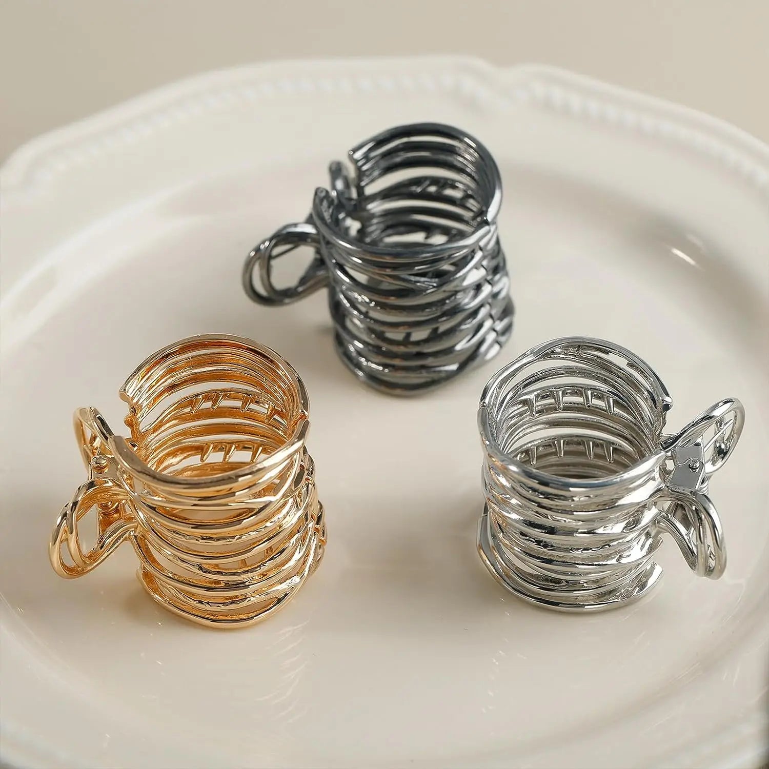 Gold Color Hollow Geometric Hair Clips for Women Stylish Metal Hair Claw and Headband Hairpin Accessories