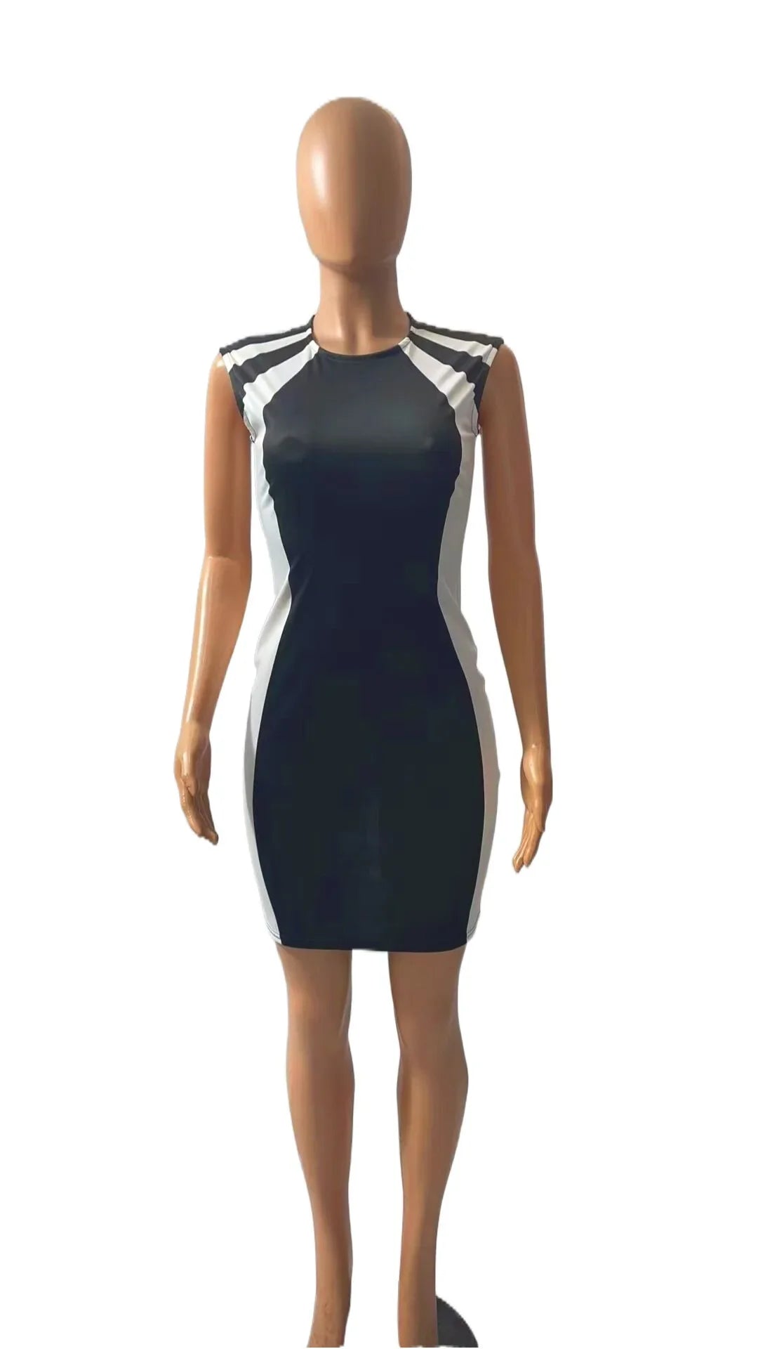 Slim Fit Sleeveless Wrap Dress With Printed Pattern