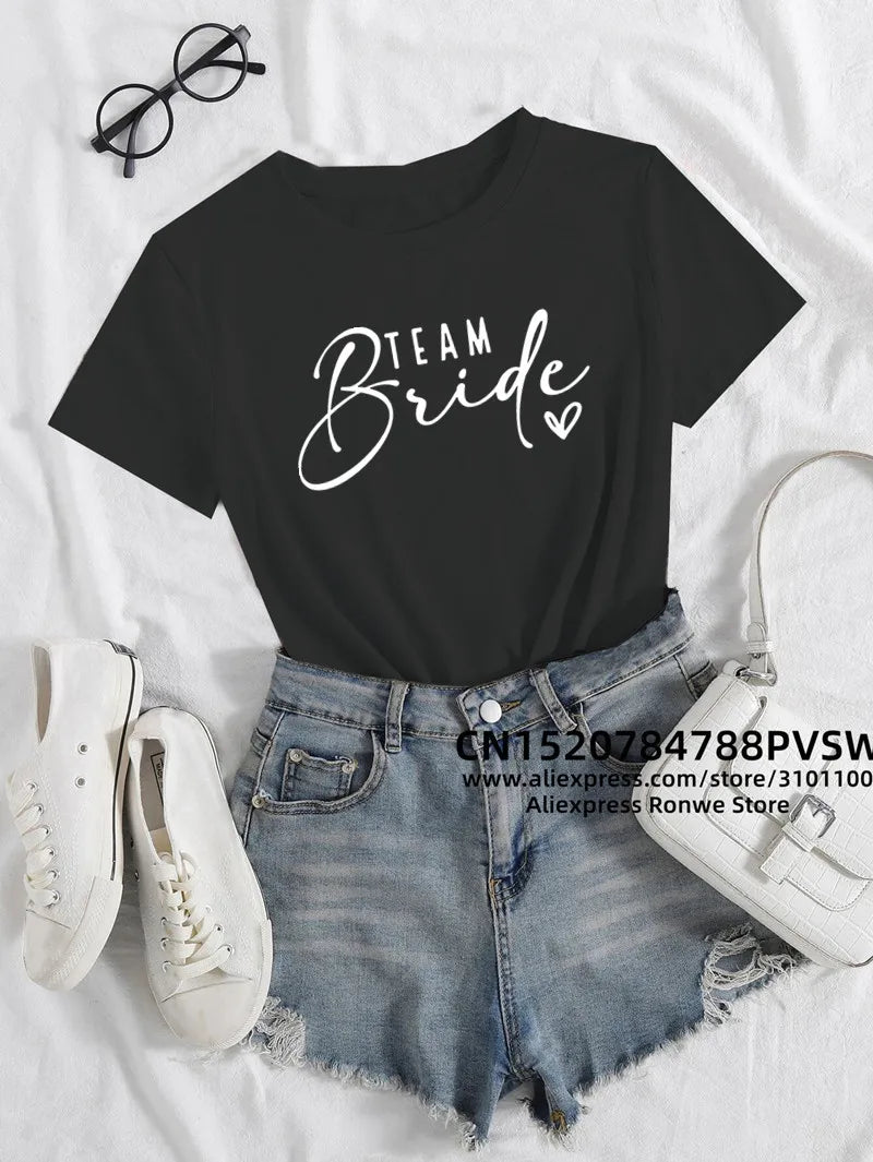 Team Bride Heart Hen Party T-Shirt for Women Wedding Group Tee in Black Pink and White
