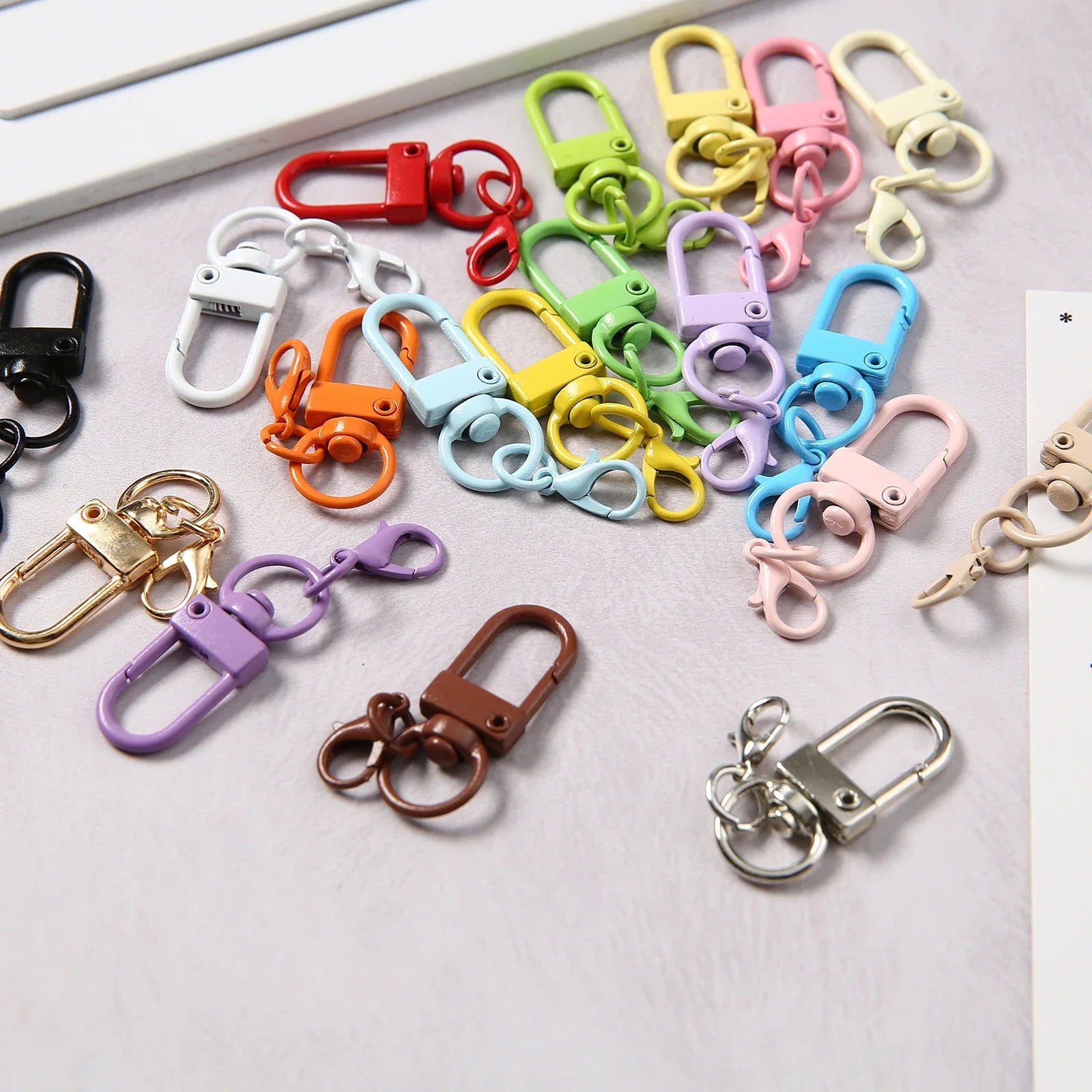 Colorful Carabiner Clasp Key Chain Rotating Keyrings for DIY Key Chain Bags and Pendants Accessories 10 50 100 Pcs Set