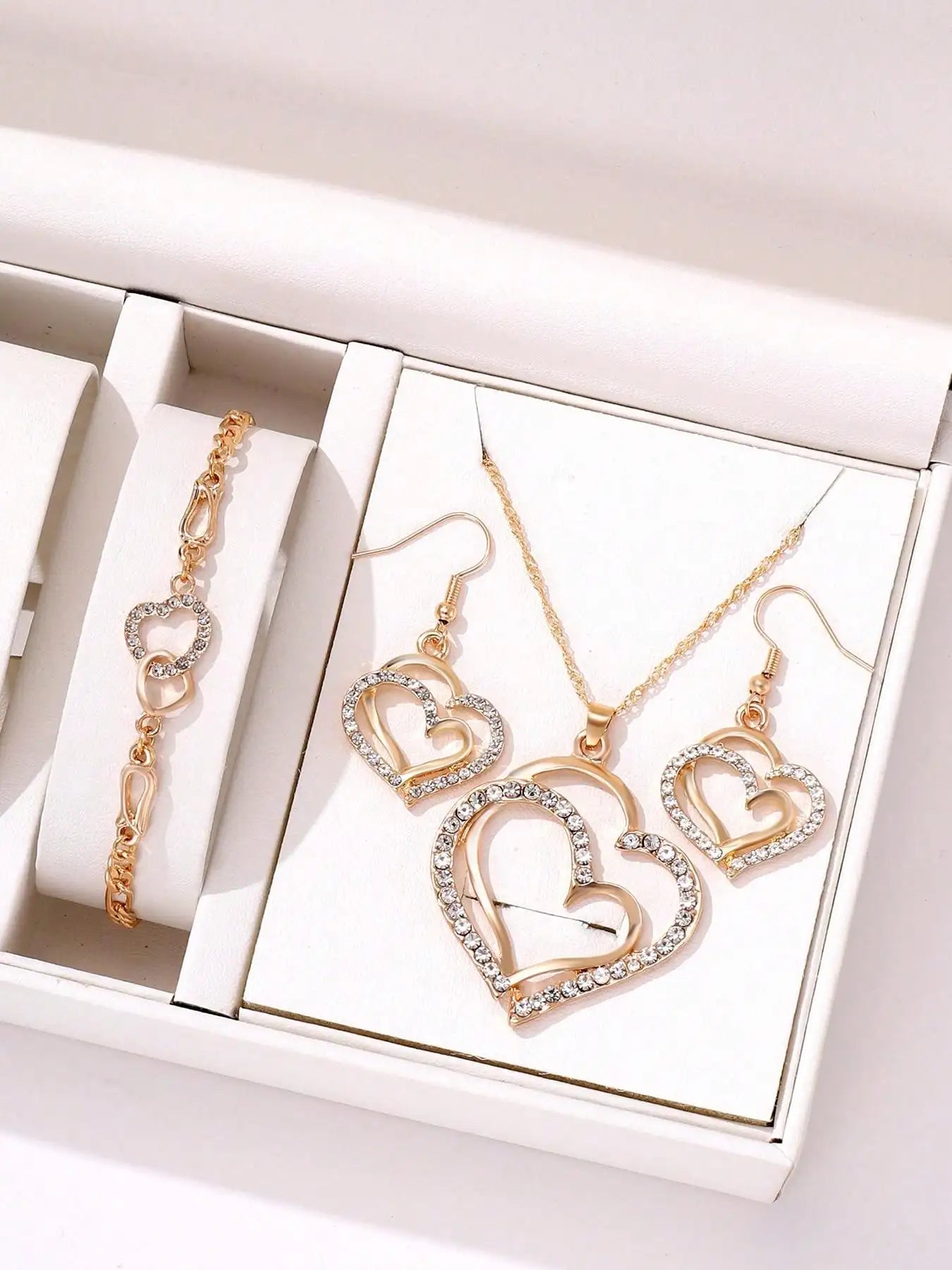 Heart Shaped Jewelry Set With Earrings Pendant Necklace for Women Exquisite Rhinestone Double Heart Design