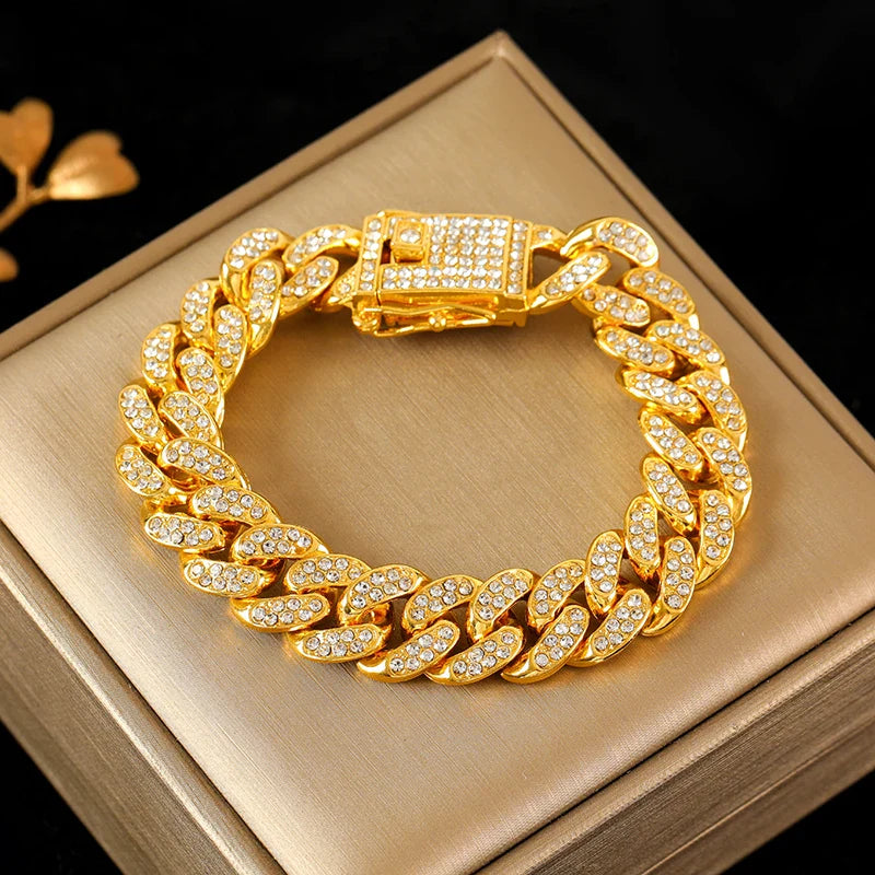 Gold Color Cuban Chain Bracelet for Women and Men - Trendy Waterproof Stainless Steel Wrist Chain Jewelry Gift for Parties