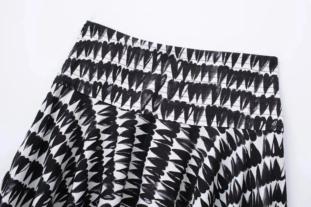 Women's Fashion Print Set Sexy Backless Sleeveless Slim Lace-Up Corset Crop Top with Elegant A-Line Pleated Midi Skirt