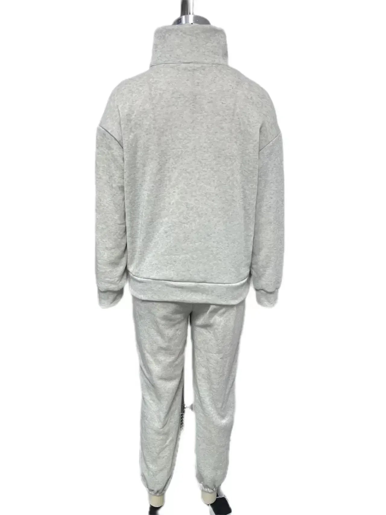 Cozy Casual Long Sleeve Fleece Sweatshirt and Trousers Two Piece Set for Women Warm Autumn Tracksuit with Hoodie