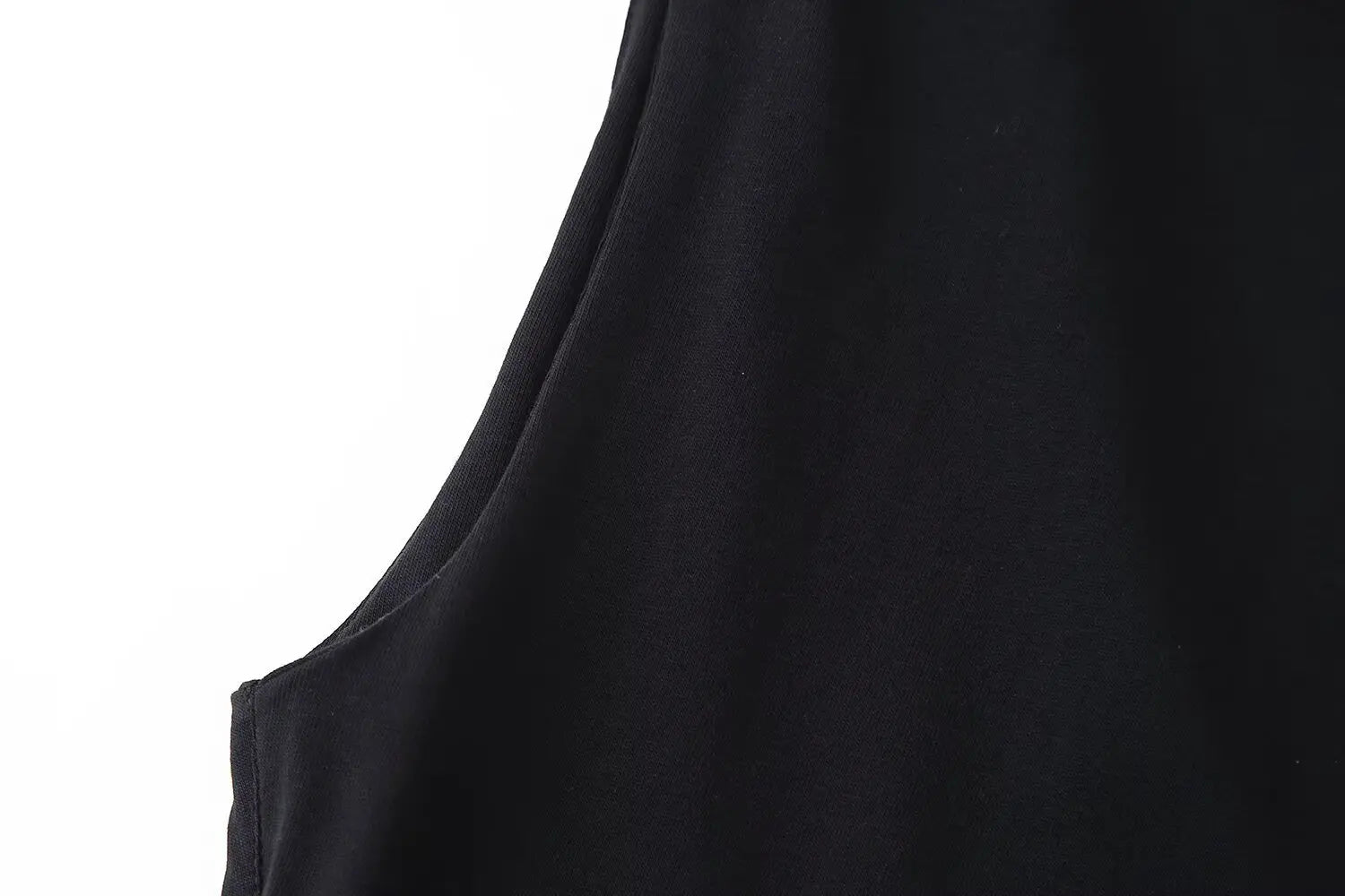 High Waist Pleated Dress With Belt Round Neck Sleeveless