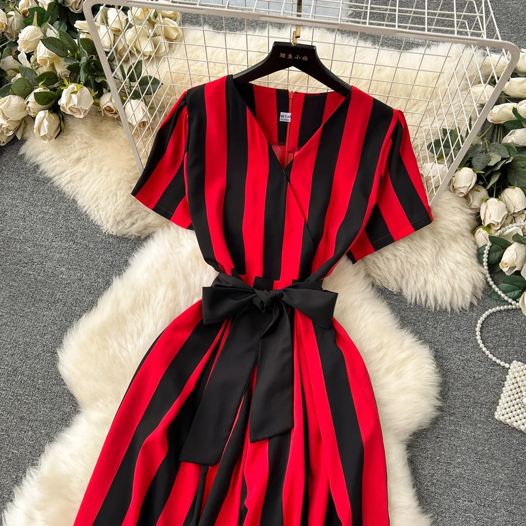 Sleeveless V Neck Stripe Jumpsuit for Women with Lace Up Bow Detail Summer Long Romper High Street Korean Inspired Style