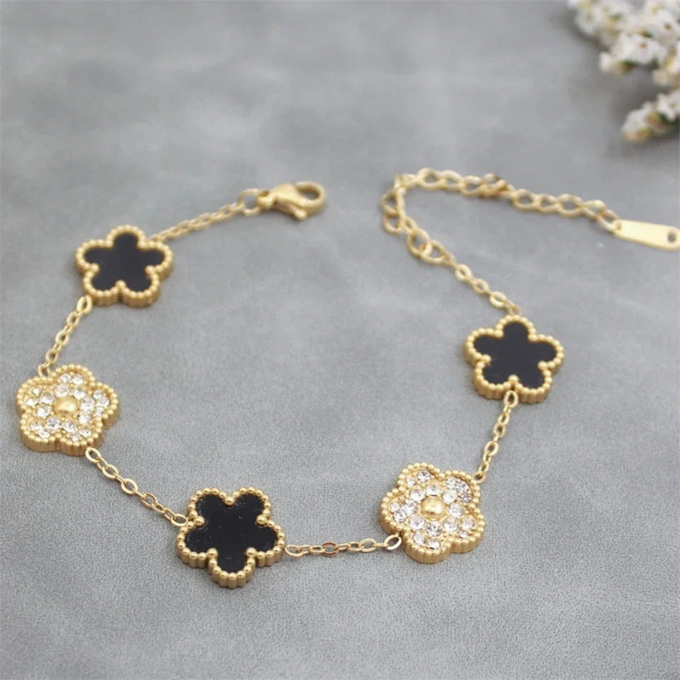 Minimalist 18K Gold Plated Flower Bracelet for Women with Plum Blossom Design and Cuban Chain for Daily Wear Jewelry Gift